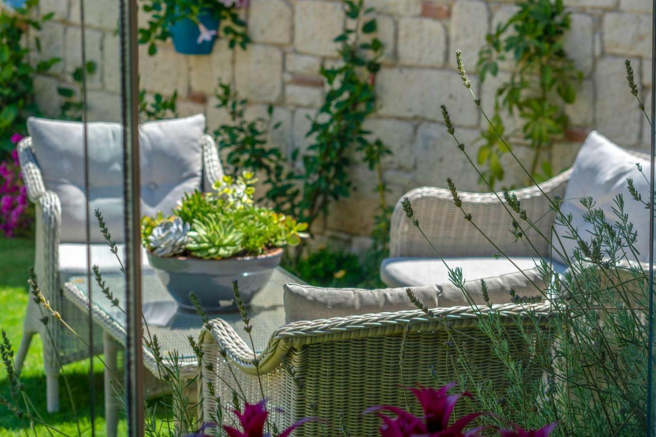 Salbakos Herakleia Boutique Hotel Alacati Exterior photo