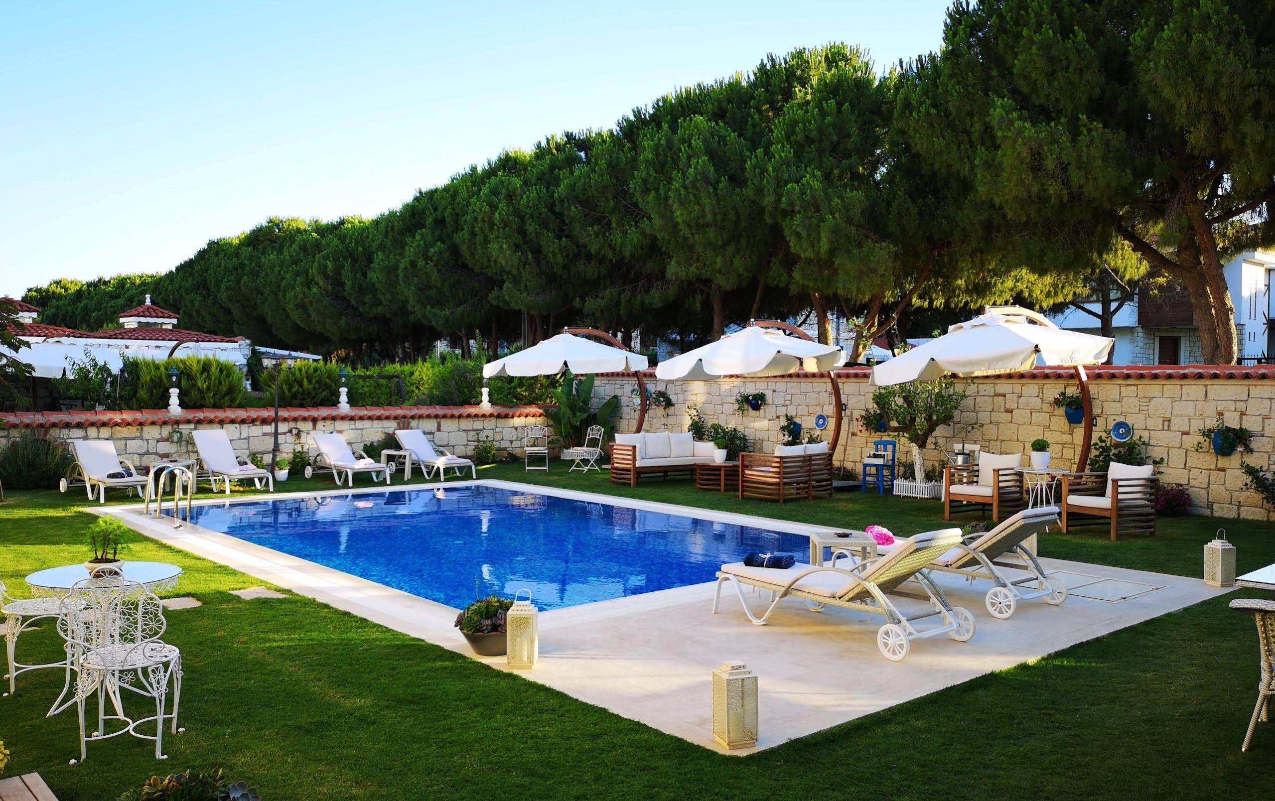 Salbakos Herakleia Boutique Hotel Alacati Exterior photo